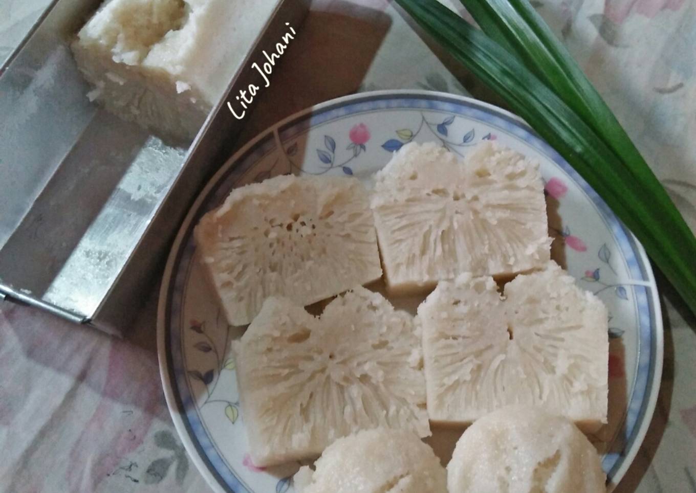 Phak Thong Ko (kue apem tepung beras)