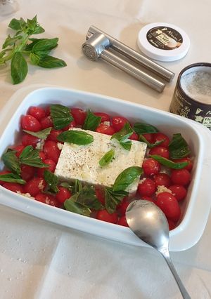 Une photo de Linguine tomate feta