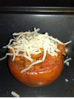 Una foto de Tomates rellenos de soja texturizada 🍅