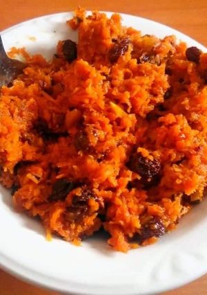 A picture of Microwave carrot halwa.
