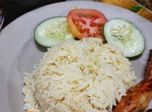 Gambar 1:1:26 - Nasi ayam mudah