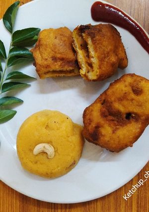 A picture of Bread pakora.