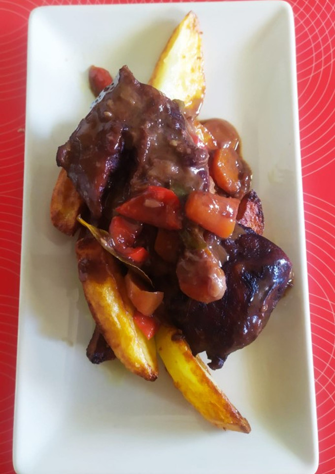 Una foto de Rabo de toro.Receta tradicional