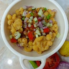 A picture of White Matar Chat (White peas).