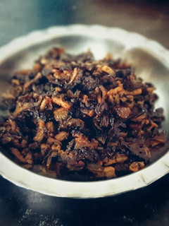 பாகற்காய் சுக்கா(bittergourd sukka recipe in tamil) செய்முறை முக்கிய புகைப்படம்