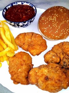 A picture of Chicken broast.