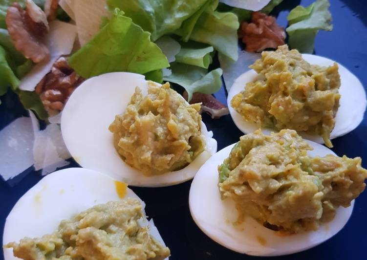 Simple Way to Make Quick Avocado eggs