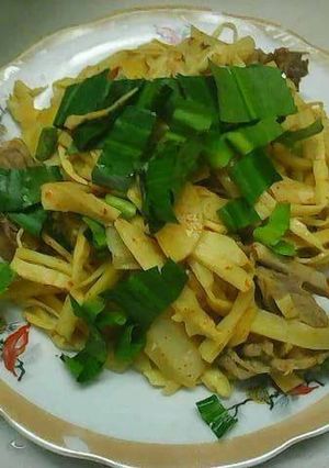 Hình của món Măng Xào Ba Chỉ.