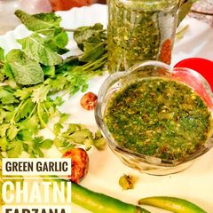 Green chutney A picture of Green chutney.