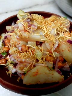 আলু কাবলি (aloo kabli recipe in Bengali) রেসিপির প্রধান ছবি