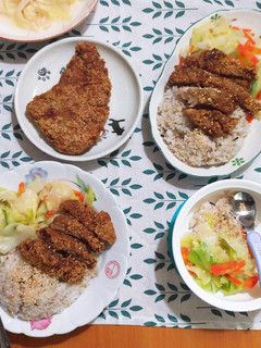 台式炸豬排飯 的食譜成品照片