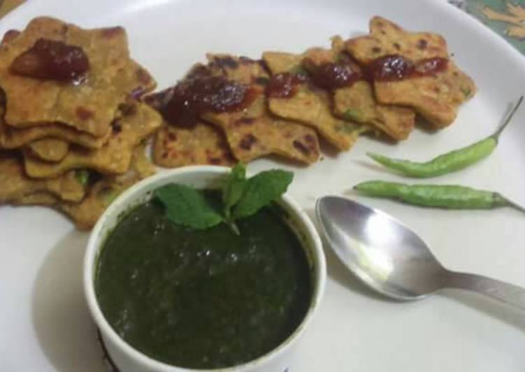 Vegetable rava crisp