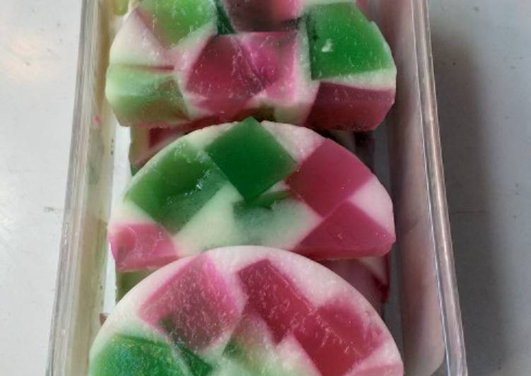 Bagaimana Menyiapkan Easy Mozaik Pudding Keto, Enak