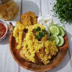 A picture of Ayam goreng kremes "syedapp".