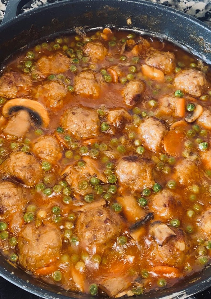 Una foto de Albóndigas en salseta 🤩