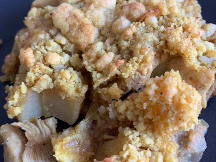 Recipe Chicken Curry Crumble with Eggplant, Tomatoes and Apple which So Delicious