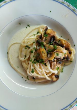 Una foto de Espaguetis con champiñones