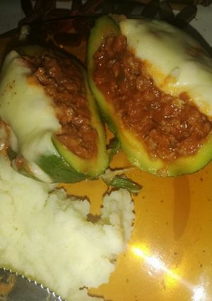 Una foto de Zapallitos rellenos gratinados