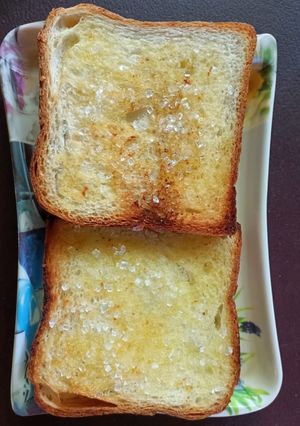 মাখন পাউরুটি (makhan pauruti recipe in Bengali) রেসিপির প্রধান ছবি