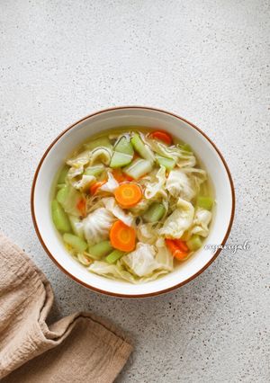 Foto resep Sayur Bening (labu siam,wortel dan kol)