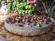Una foto de postres con espirulina