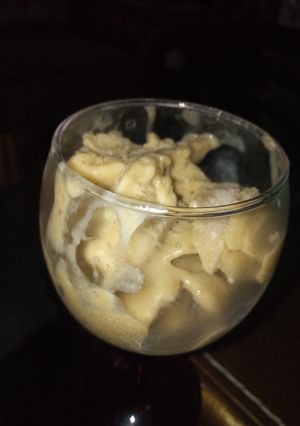 A picture of Banana ice cream(Xubeedat Cuisine).