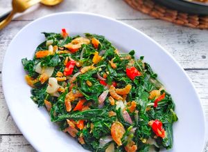Foto resep Tumis Daun Singkong Ebi