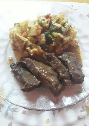 Una foto de Revuelto de zapallitos con cuadril al horno