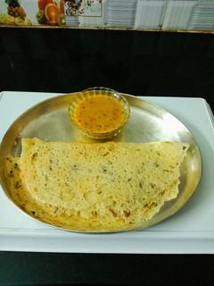 சுவையான தேங்காய் அரிசி முருங்கைக்கீரை தோசை.. (Thenkaai arisi murunkai keerai dosai recipe in tamil) செய்முறை முக்கிய புகைப்படம்