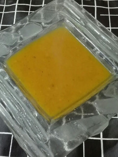 Una foto de Sopa crema de calabaza y remolacha
