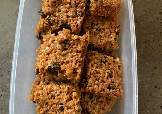 Recipe of Homemade Fruity FlapJacks