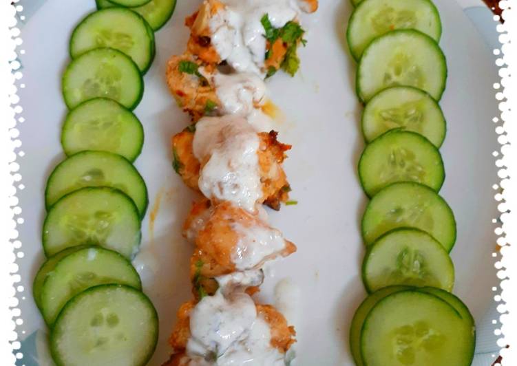 Recipe of Favorite Spicy Lemon Chicken with yogurt dip sauce