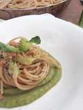 Spaghetti ai broccoli con mollica atturrata