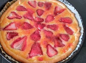 Une photo de Tarte aux fraises à la noix de coco 🍓🥥