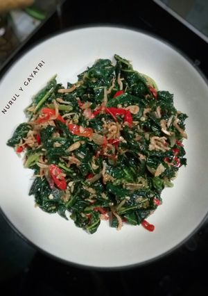 Foto resep Tumis Pedas Daun Pepaya Teri Medan