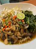 Lomie kangkung Jamur