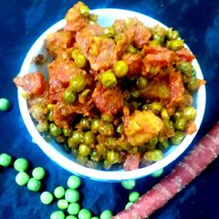 A picture of Potato,Peas & Carrot.
