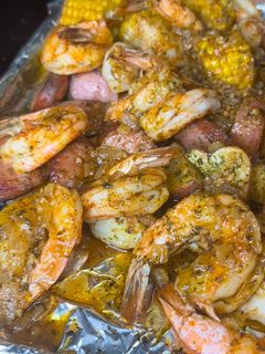A picture of Easy Cajun SeaFood bake.