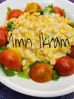 Creamy sweet corn salad ainihin hoton girkin