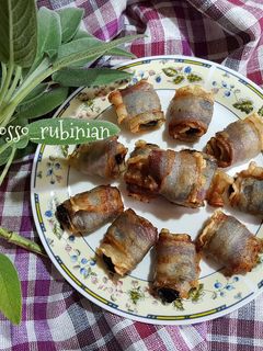 Foto di Antipasto di prugne e pancetta cotte nel forno alogeno