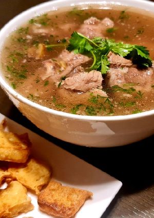 Hình của món Canh sườn nấu hạt dẻ.