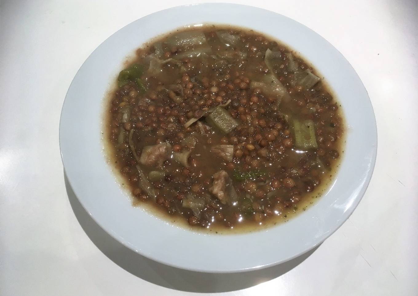 Lentejas con alcachofas