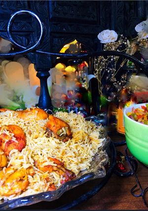 A picture of Chicken tikka pulao.