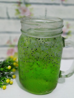 Foto resep Es SISENA (Sirup Selasih Nata)