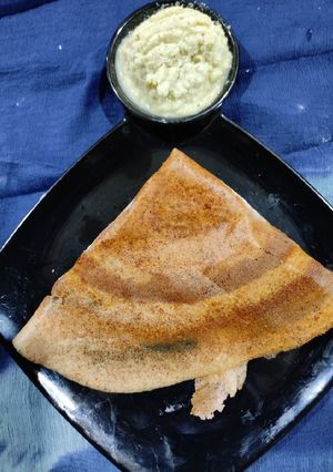 A picture of Ragi dosa.