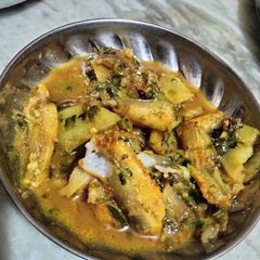 A picture of Bombil fish tikhla.