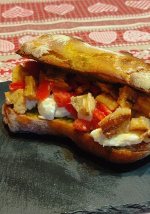 Foto di Panino Gourmet: Caprese di Spada