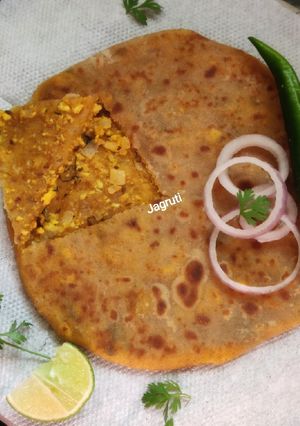 A picture of Stuffed Paneer Bhurji Paratha !!.