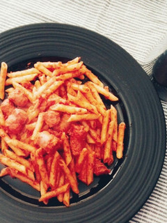 Una foto de Macarrones con salchichas y chistorra