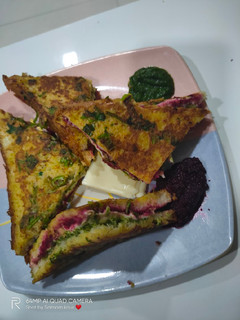 ફ્રેન્ચ ટોસ્ટ (French Toast recipe in Gujarati) રેસીપી મુખ્ય ફોટો